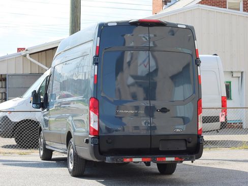 Used 2020 Ford Transit 250 148 High Roof Extended RWD image 5