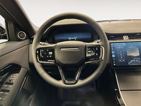 New 2026 Land Rover Range Rover Evoque S AWD/4WD image 12
