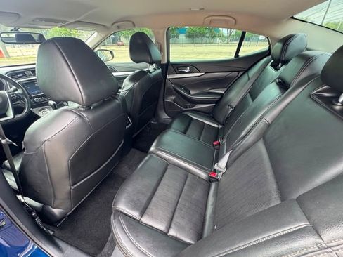 Used 2018 Nissan Maxima 3.5 SV image 12