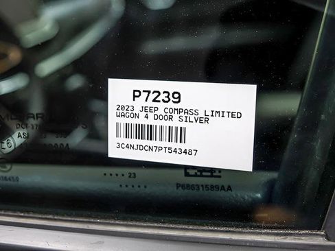 Used 2023 Jeep Compass Limited AWD/4WD image 29