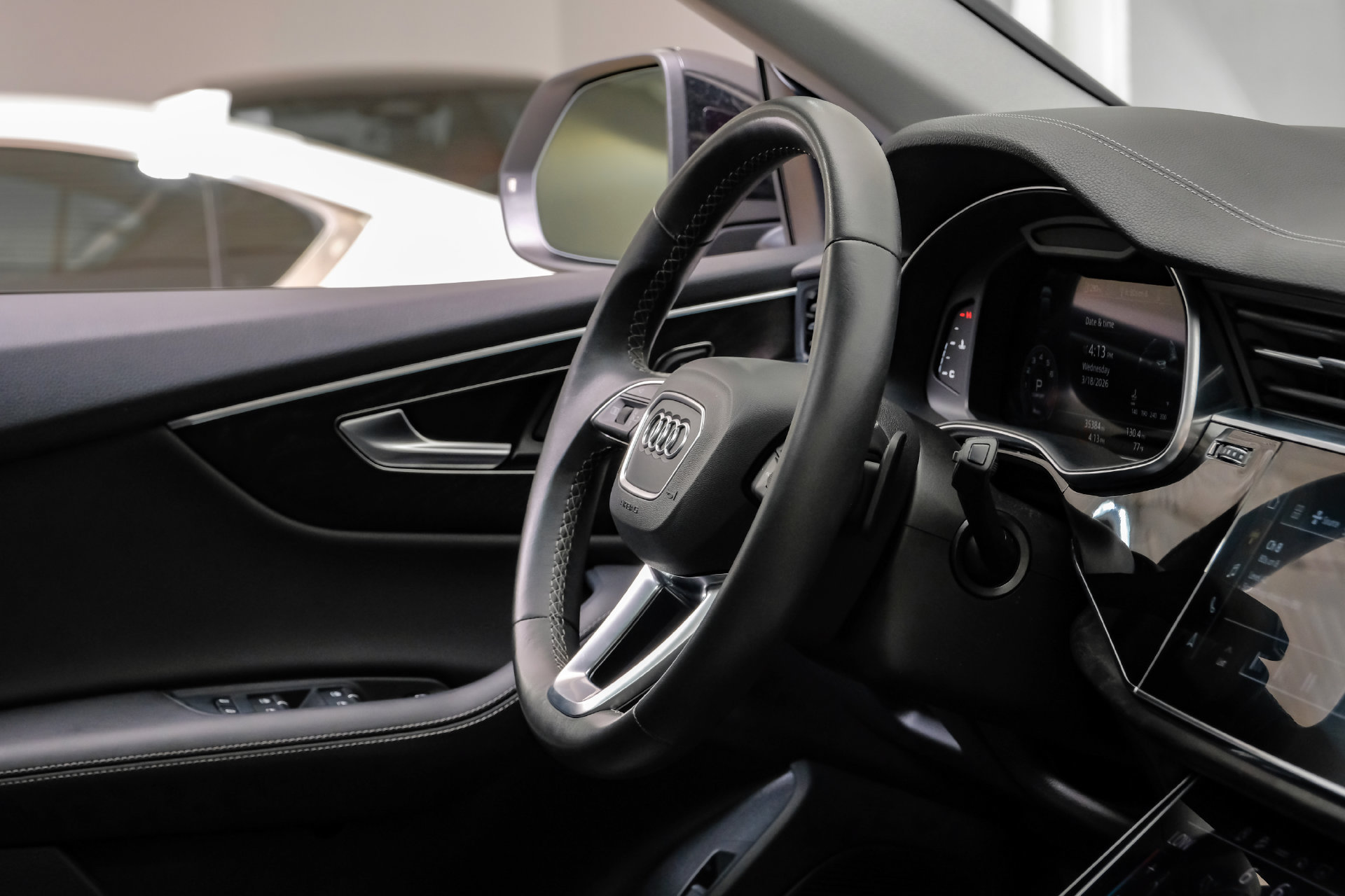 Used 2023 Audi Q8 Premium Plus w/ Premium Plus Package AWD/4WD image 18
