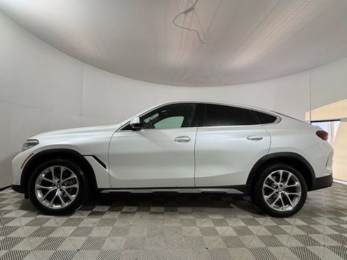 Used 2023 BMW X6 xDrive40i w/ Premium Package image 4
