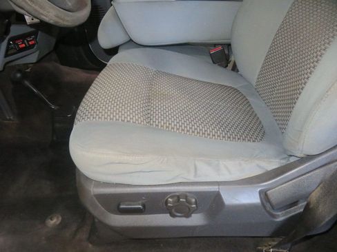 Used 2014 Ford F450 XLT w/ XLT Value Package image 16