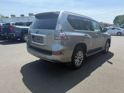 Used 2022 Lexus GX 460 Premium w/ Premium Package AWD/4WD image 22