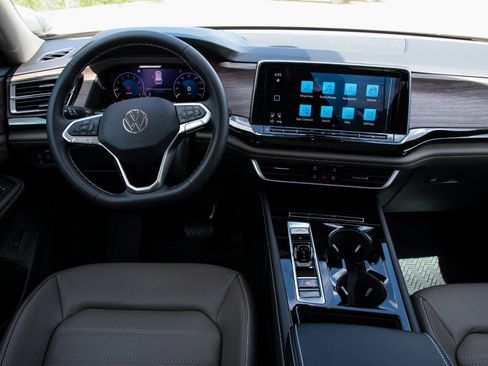 New 2026 Volkswagen Atlas SEL AWD/4WD image 22