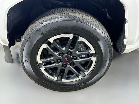 Used 2024 Toyota Tacoma TRD Sport RWD image 8