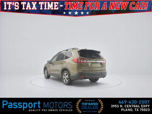 Used 2023 Subaru Ascent Premium w/ Convenience Package AWD/4WD image 6