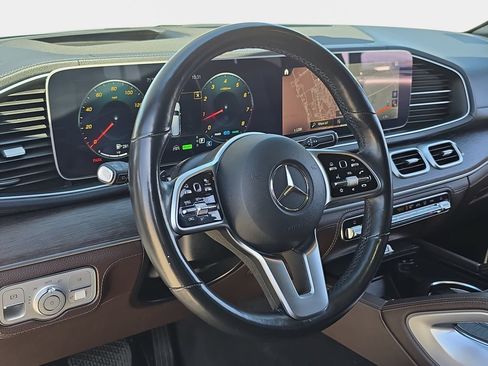 Used 2022 Mercedes-Benz GLS 450 4MATIC image 21