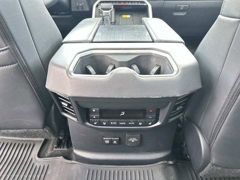 Used 2023 Toyota Sequoia Platinum AWD/4WD image 15