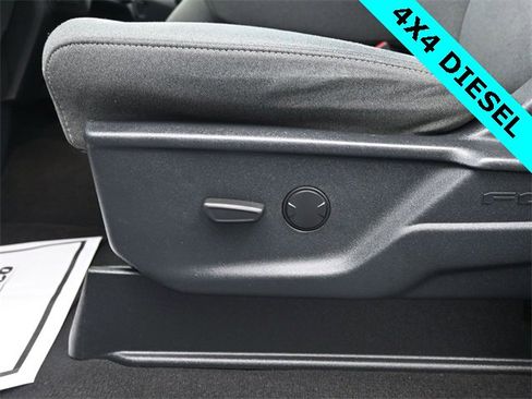 Used 2024 Ford F250 XLT image 9