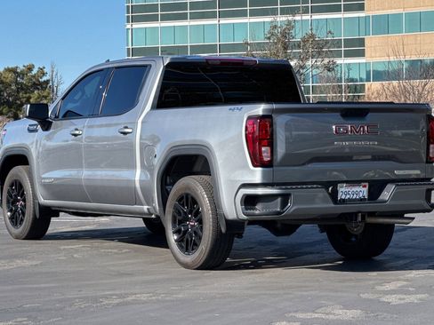 Used 2025 GMC Sierra 1500 Elevation image 56