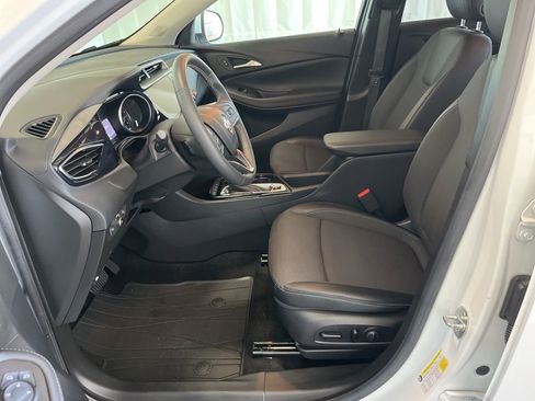Used 2023 Buick Encore GX Select AWD/4WD image 3
