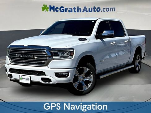 Used 2023 RAM 1500 Laramie AWD/4WD image 3