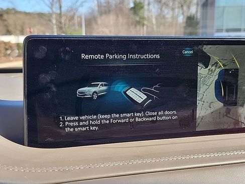 Used 2024 Genesis GV80 2.5T w/ Prestige Package image 18