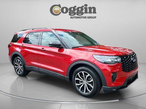 New 2026 Ford Explorer ST-Line image 7