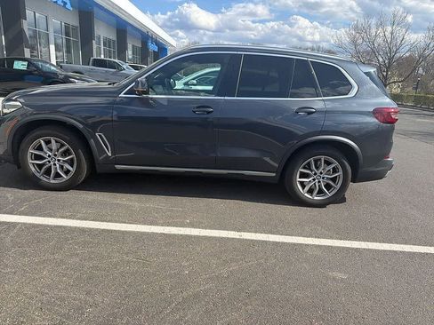 Used 2021 BMW X5 xDrive40i w/ Convenience Package image 14