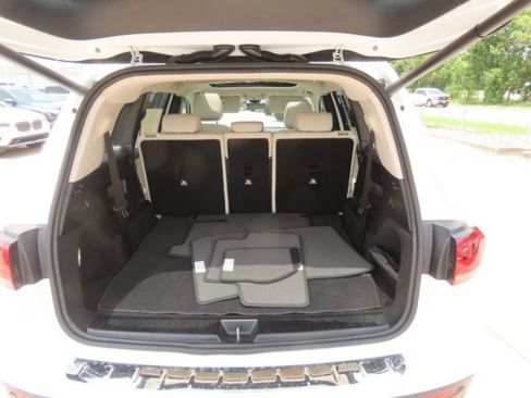Used 2023 Mercedes-Benz GLB 250 image 12