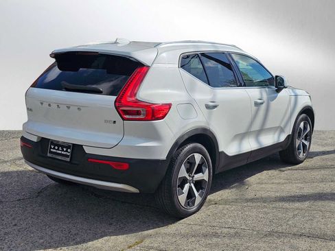 Certified 2023 Volvo XC40 B5 Plus w/ Driver Assist Package image 3