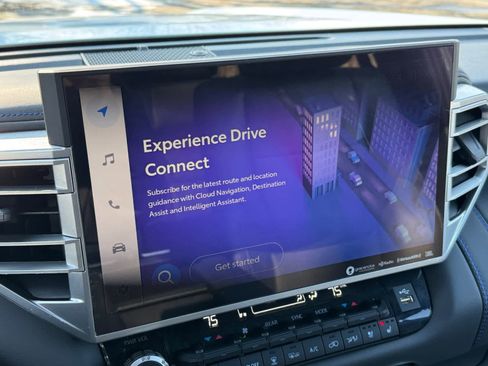 Used 2023 Toyota Sequoia Platinum image 24