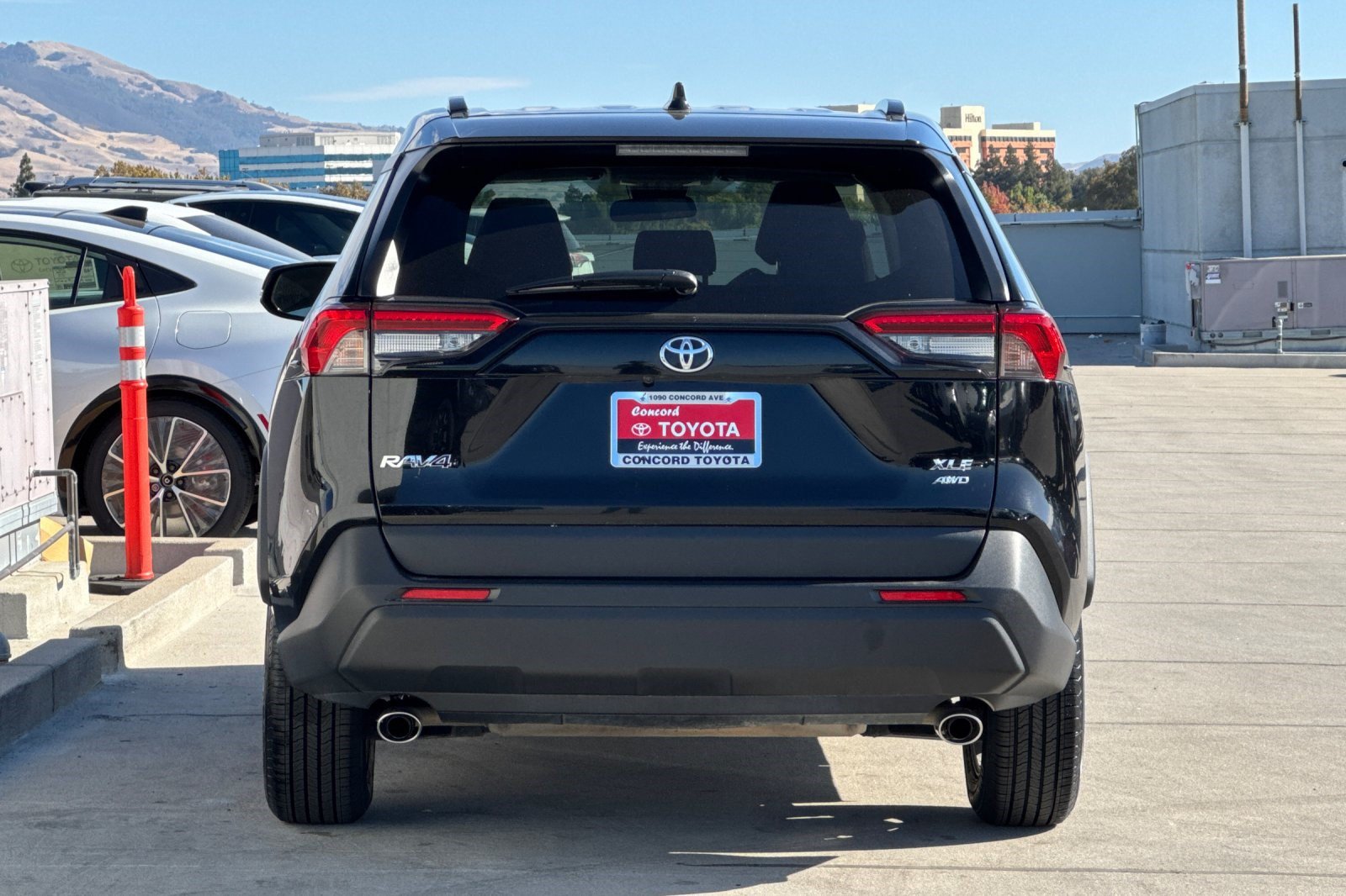 Used 2025 Toyota RAV4 XLE w/ Convenience Package AWD/4WD image 10