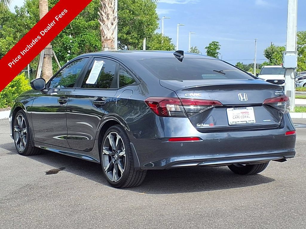 Used 2025 Honda Civic Sport Touring image 5