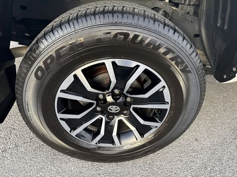 Certified 2023 Toyota Tacoma TRD Sport image 10