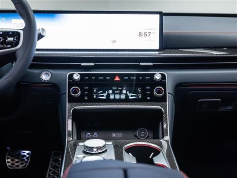 New 2026 Genesis GV80 3.5T e-SC image 24