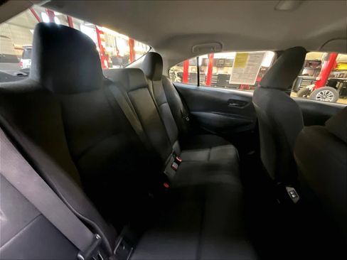 Used 2023 Toyota Corolla LE image 16