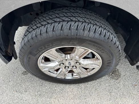 Used 2016 Ford F150 XLT w/ Equipment Group 302A Luxury RWD image 11
