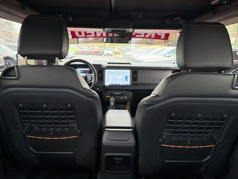 Used 2024 Ford Bronco Badlands AWD/4WD image 27