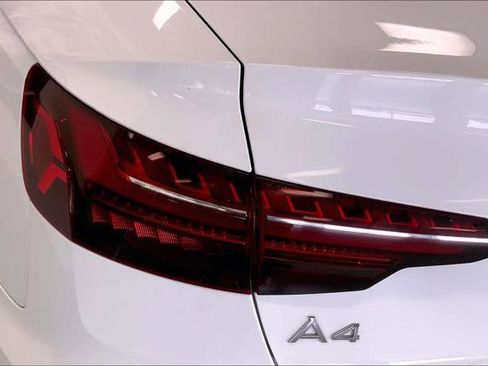 Used 2022 Audi A4 2.0T Premium Plus AWD/4WD image 30