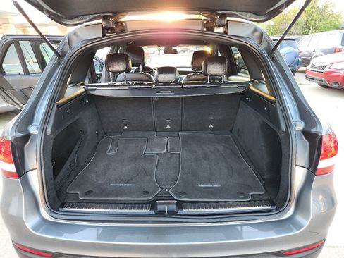Used 2017 Mercedes-Benz GLC 300 image 11