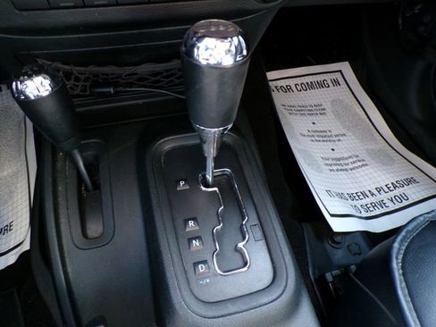 Used 2017 Jeep Wrangler Unlimited Sport w/ Quick Order Package 24S image 21