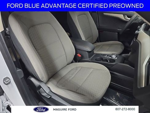Certified 2020 Ford Escape SE FWD image 18