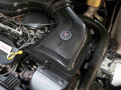 Used 1990 Cadillac De Ville Coupe image 55