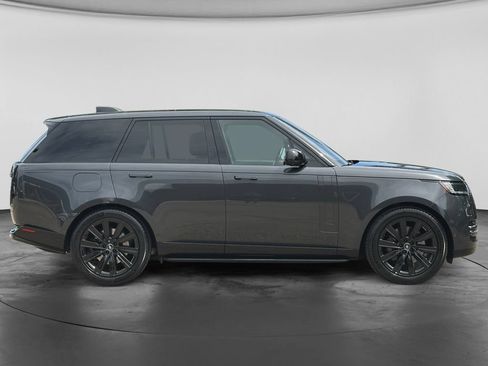 Used 2023 Land Rover Range Rover SE AWD/4WD image 7