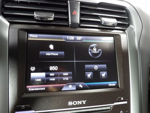 Used 2015 Ford Fusion Titanium image 16