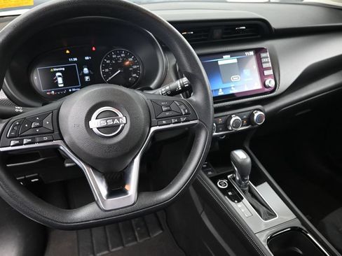 Used 2023 Nissan Kicks SV FWD image 20