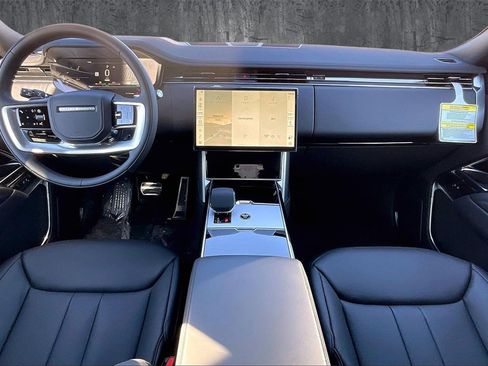 New 2026 Land Rover Range Rover SE image 5