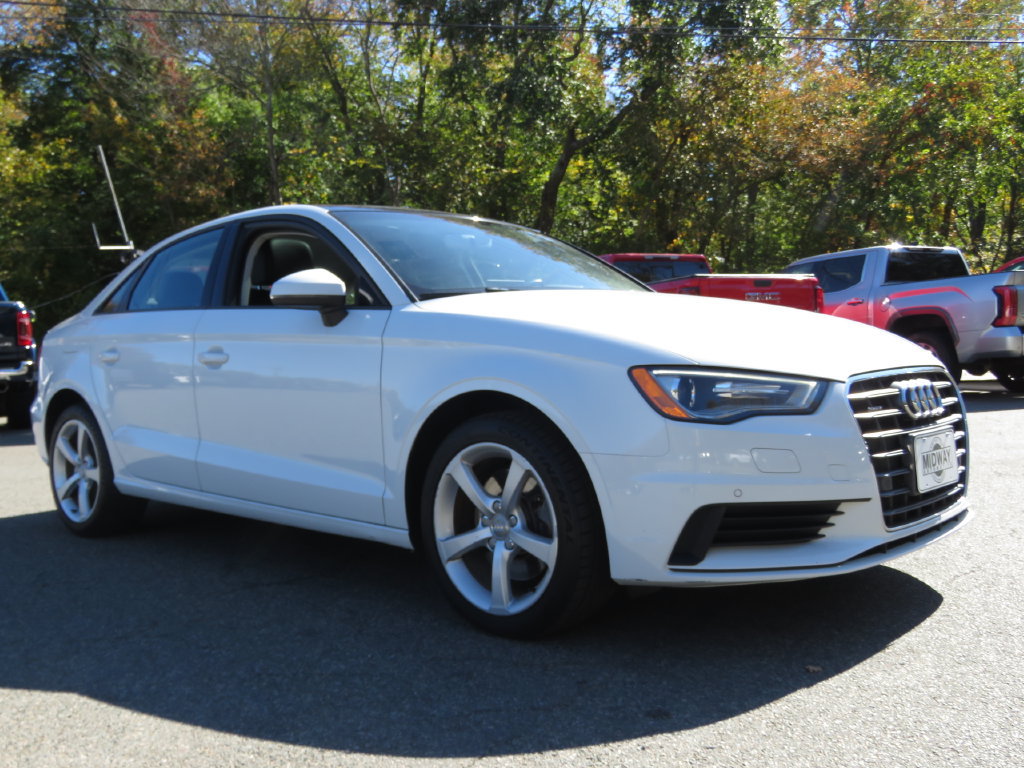 Used 2016 Audi A3 2.0T Premium w/ Audi MMI Navigation Plus AWD/4WD image 3