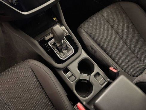 Used 2025 Subaru Forester Premium AWD/4WD image 8
