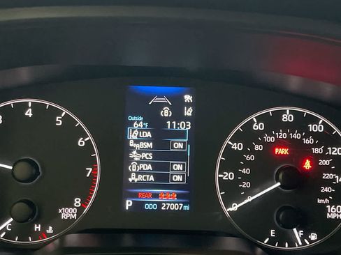 Used 2023 Toyota Corolla Cross LE AWD/4WD image 15