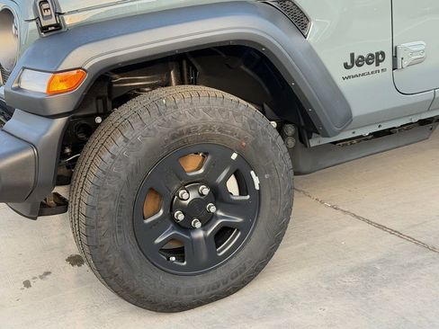 New 2026 Jeep Wrangler Sport AWD/4WD image 10
