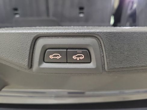 Used 2020 BMW X7 xDrive40i w/ Cold Weather Package AWD/4WD image 12