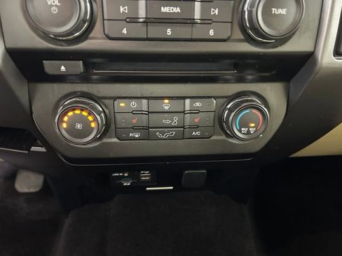 Used 2015 Ford F150 XLT w/ Equipment Group 302A Luxury image 24