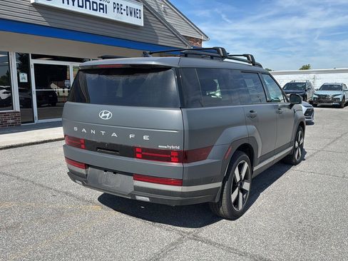 Certified 2025 Hyundai Santa Fe Limited AWD/4WD image 5