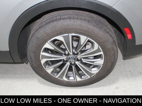 Used 2024 Buick Envision Preferred AWD/4WD image 11