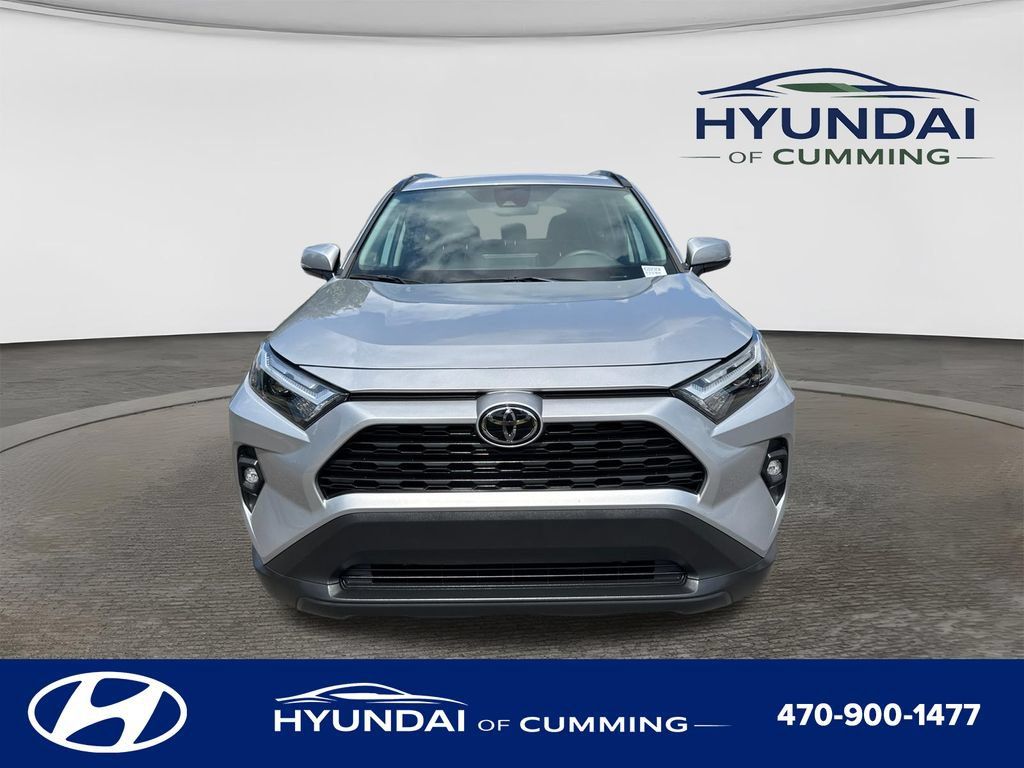 Used 2022 Toyota RAV4 XLE Premium FWD image 2