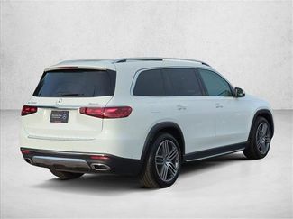 New 2026 Mercedes-Benz GLS 450 4MATIC video 2