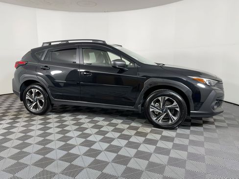 Used 2024 Subaru Crosstrek 2.0i Premium image 6
